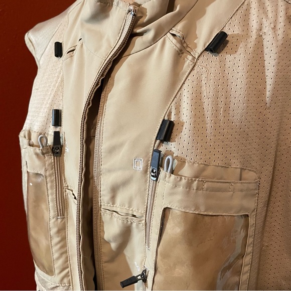 Scottevest Men’s RFID Travel Tec Polyester Utility Full Gorpcore Zip Vest Jacket - Picture 4 of 8